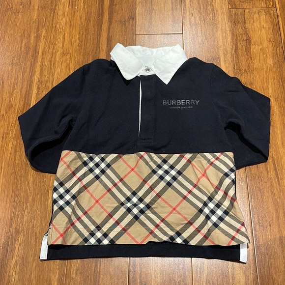 Burberry Other - Burberry Long Sleeve Tee